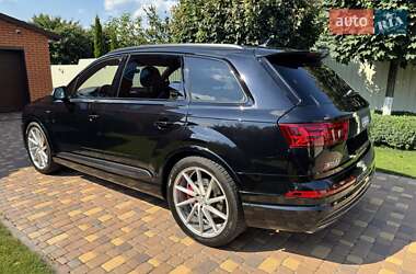 Внедорожник / Кроссовер Audi SQ7 2017 в 