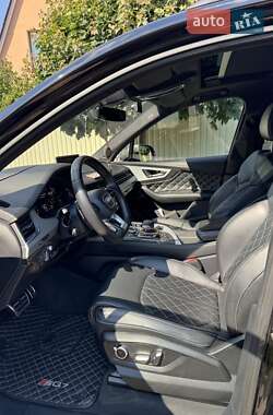 Внедорожник / Кроссовер Audi SQ7 2017 в 