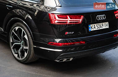 Внедорожник / Кроссовер Audi SQ7 2017 в 