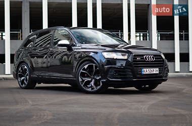 Внедорожник / Кроссовер Audi SQ7 2017 в Киеве
