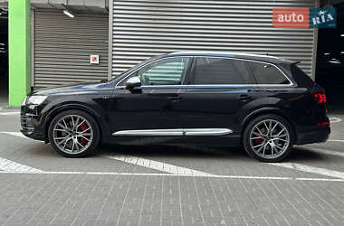 Внедорожник / Кроссовер Audi SQ7 2018 в 