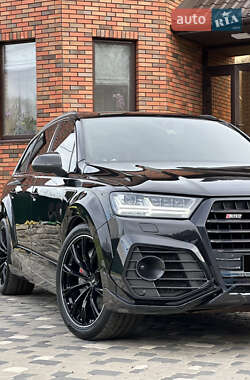 Внедорожник / Кроссовер Audi SQ7 2017 в 
