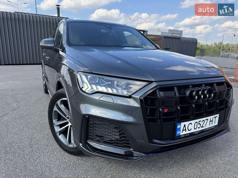 Внедорожник / Кроссовер Audi SQ7 2023 в Киеве