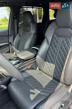 Внедорожник / Кроссовер Audi SQ7 2021 в 