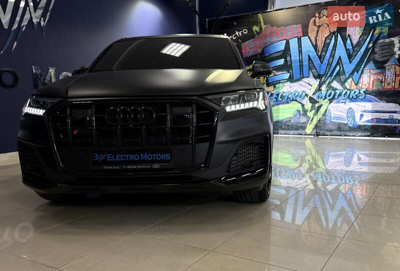 Позашляховик / Кросовер Audi SQ7 2020 в Кропивницькому