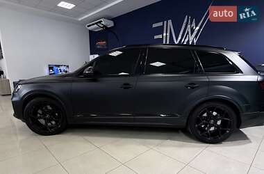 Внедорожник / Кроссовер Audi SQ7 2020 в 
