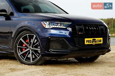 Внедорожник / Кроссовер Audi SQ7 2020 в 