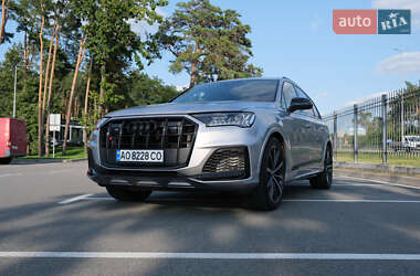 Внедорожник / Кроссовер Audi SQ7 2020 в 