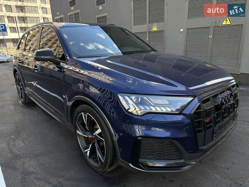 Внедорожник / Кроссовер Audi SQ7 2022 в Киеве