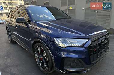 Внедорожник / Кроссовер Audi SQ7 2022 в 