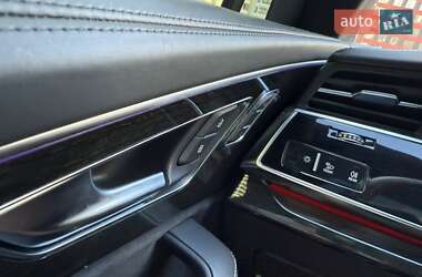 Внедорожник / Кроссовер Audi SQ7 2022 в 