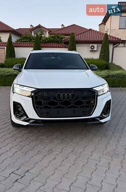 Внедорожник / Кроссовер Audi SQ7 2024 в 