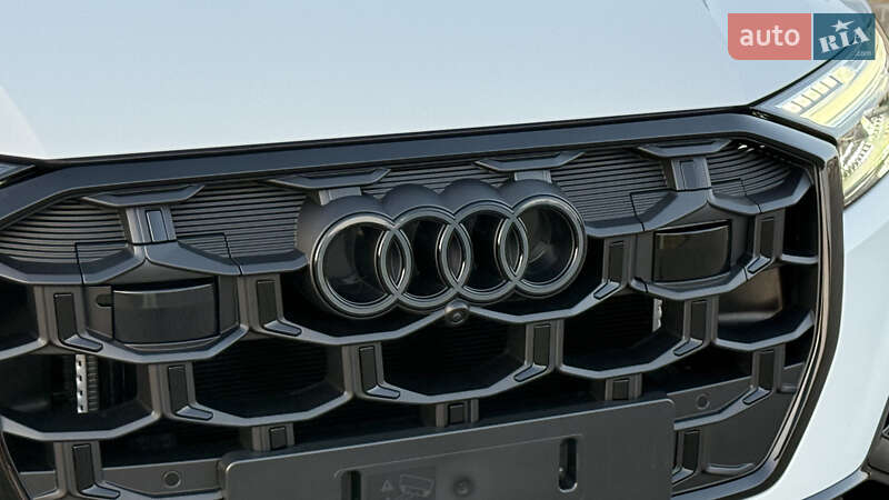 Внедорожник / Кроссовер Audi SQ7 2024 в Одессе
