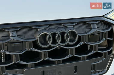 Внедорожник / Кроссовер Audi SQ7 2024 в 