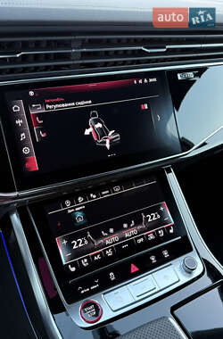 Внедорожник / Кроссовер Audi SQ7 2024 в 