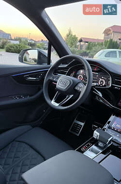 Внедорожник / Кроссовер Audi SQ7 2024 в 