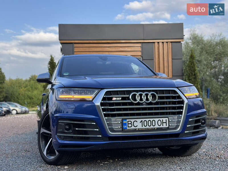 Внедорожник / Кроссовер Audi SQ7 2017 в Львове