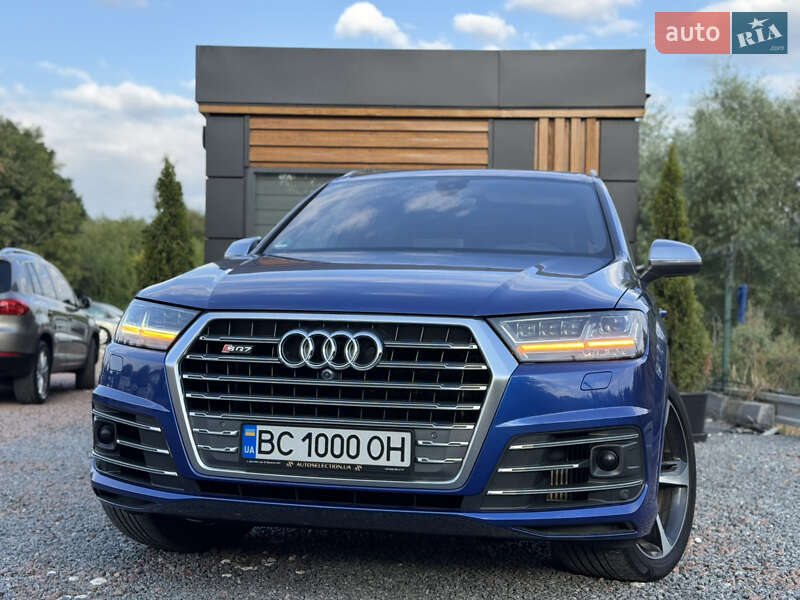 Внедорожник / Кроссовер Audi SQ7 2017 в Львове