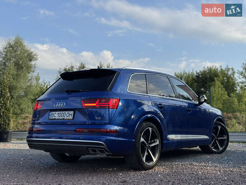 Внедорожник / Кроссовер Audi SQ7 2017 в Львове
