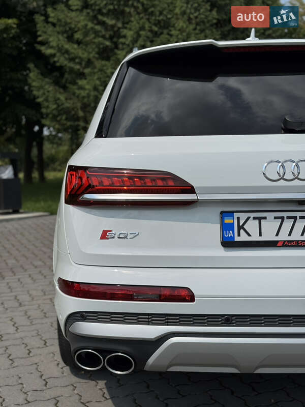 Внедорожник / Кроссовер Audi SQ7 2021 в Ивано-Франковске