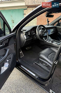 Внедорожник / Кроссовер Audi SQ7 2021 в 