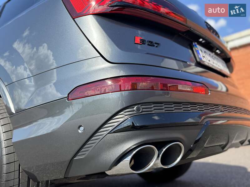 Внедорожник / Кроссовер Audi SQ7 2023 в Киеве