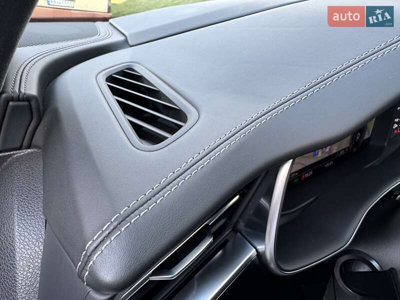 Внедорожник / Кроссовер Audi SQ7 2023 в Киеве