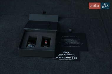 Позашляховик / Кросовер Audi SQ7 2024 в 