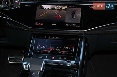 Позашляховик / Кросовер Audi SQ7 2024 в 