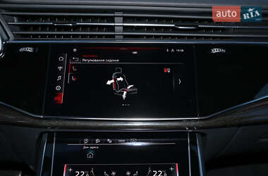 Позашляховик / Кросовер Audi SQ7 2024 в 