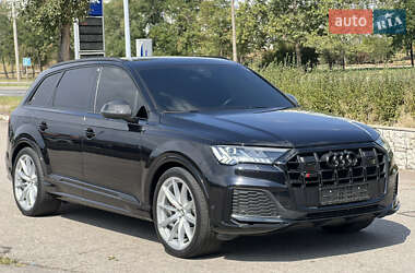 Внедорожник / Кроссовер Audi SQ7 2020 в 