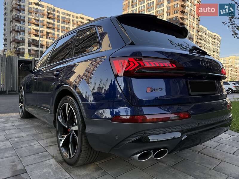 Audi SQ7 2021