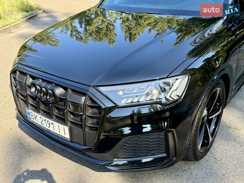 Позашляховик / Кросовер Audi SQ7 2023 в Києві