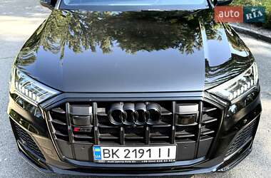Внедорожник / Кроссовер Audi SQ7 2023 в 