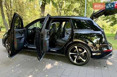 Внедорожник / Кроссовер Audi SQ7 2023 в 