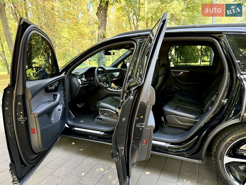 Позашляховик / Кросовер Audi SQ7 2023 в Києві