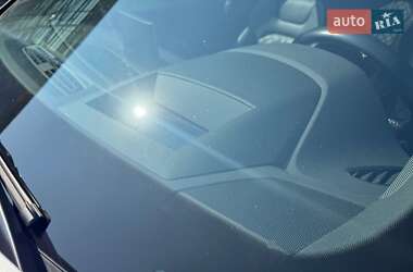 Внедорожник / Кроссовер Audi SQ7 2017 в 