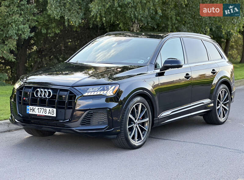 Внедорожник / Кроссовер Audi SQ7 2020 в 
