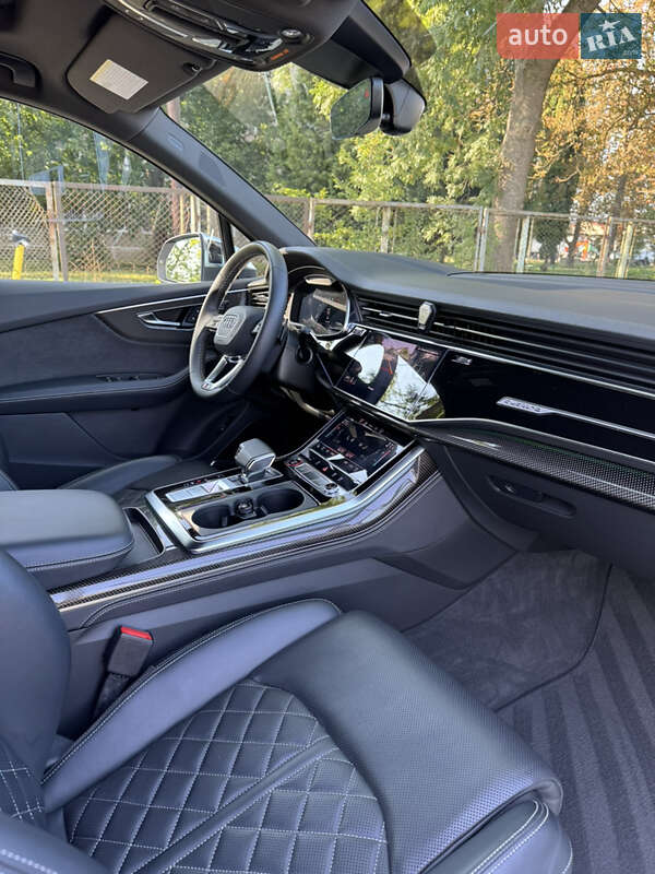 Внедорожник / Кроссовер Audi SQ7 2021 в Ивано-Франковске