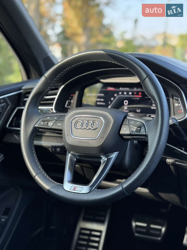 Внедорожник / Кроссовер Audi SQ7 2021 в Ивано-Франковске