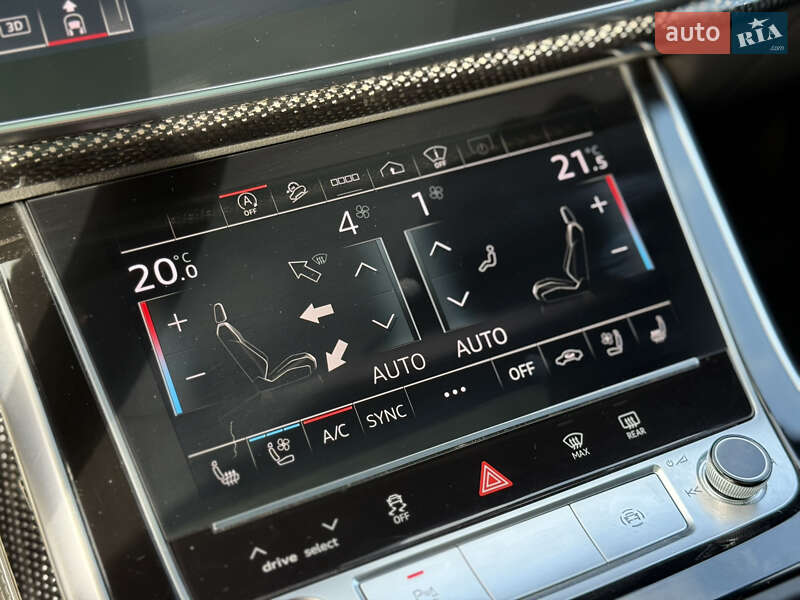 Позашляховик / Кросовер Audi SQ7 2020 в Києві