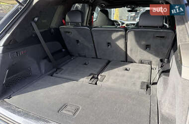 Позашляховик / Кросовер Audi SQ7 2020 в 