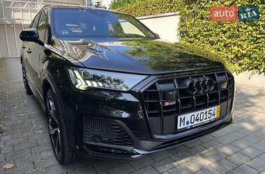 Внедорожник / Кроссовер Audi SQ7 2021 в 