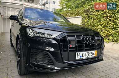 Внедорожник / Кроссовер Audi SQ7 2021 в 