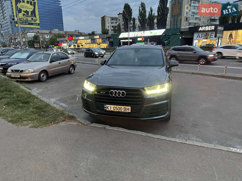 Внедорожник / Кроссовер Audi SQ7 2018 в Киеве фото 2 Внедорожник / Кроссовер Audi SQ7 2018 в Киеве