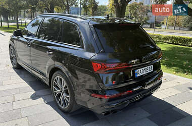 Внедорожник / Кроссовер Audi SQ7 2019 в 