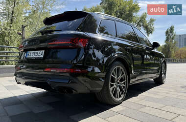 Внедорожник / Кроссовер Audi SQ7 2019 в 