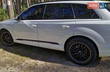 Внедорожник / Кроссовер Audi SQ7 2020 в 