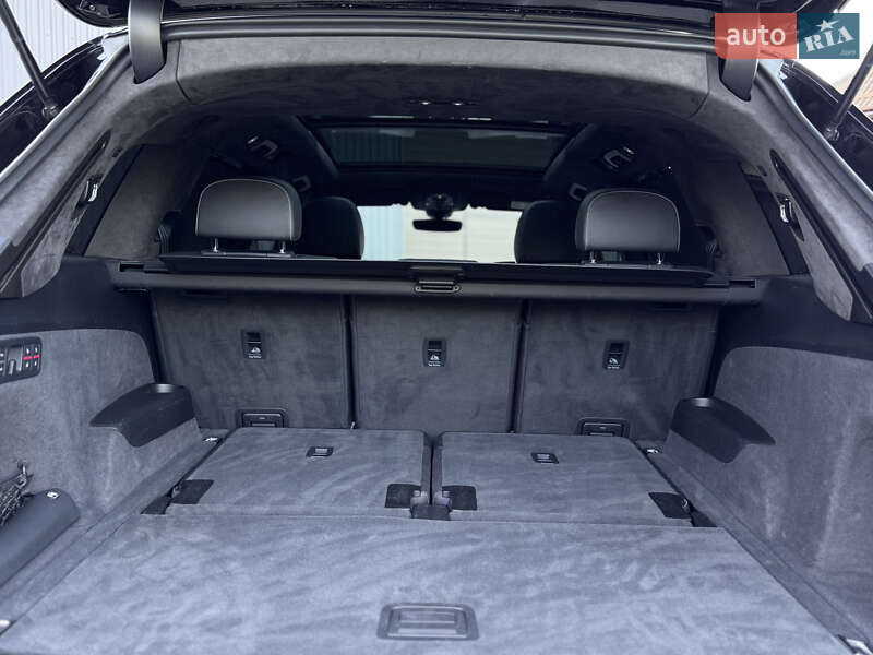 Внедорожник / Кроссовер Audi SQ7 2017 в Сарнах фото 38 Внедорожник / Кроссовер Audi SQ7 2017 в Сарнах