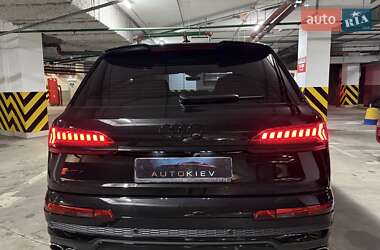 Внедорожник / Кроссовер Audi SQ7 2023 в 